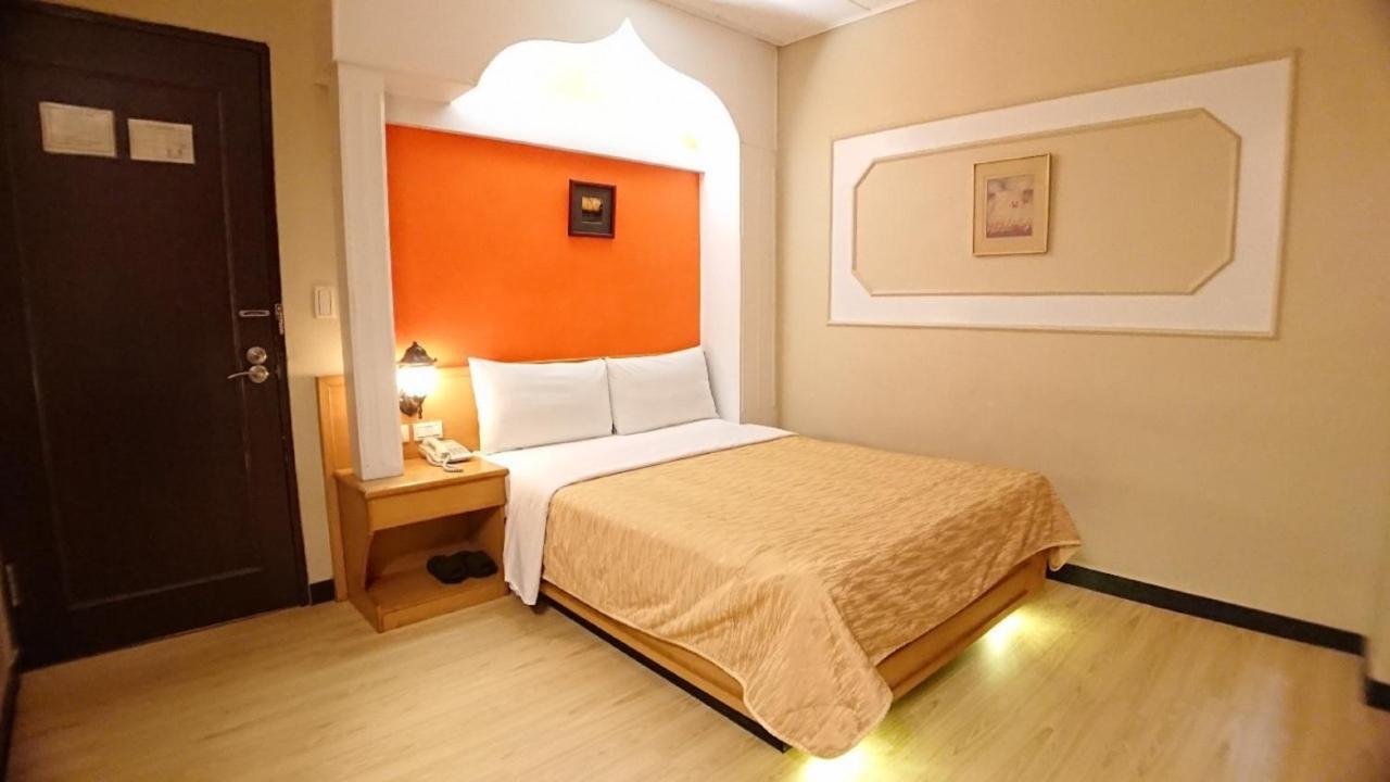 צ'יאיי סיטי Yes Hotel מראה חיצוני תמונה
