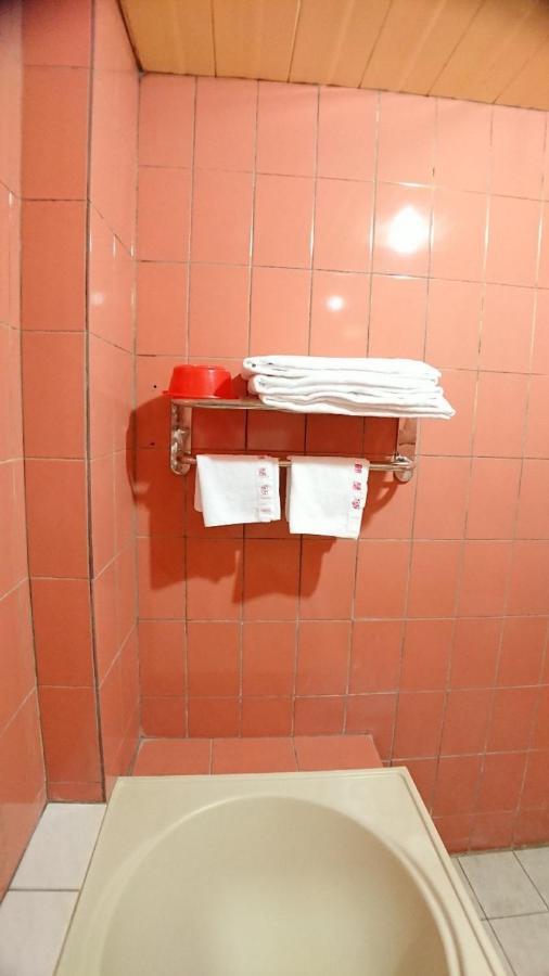 צ'יאיי סיטי Yes Hotel מראה חיצוני תמונה