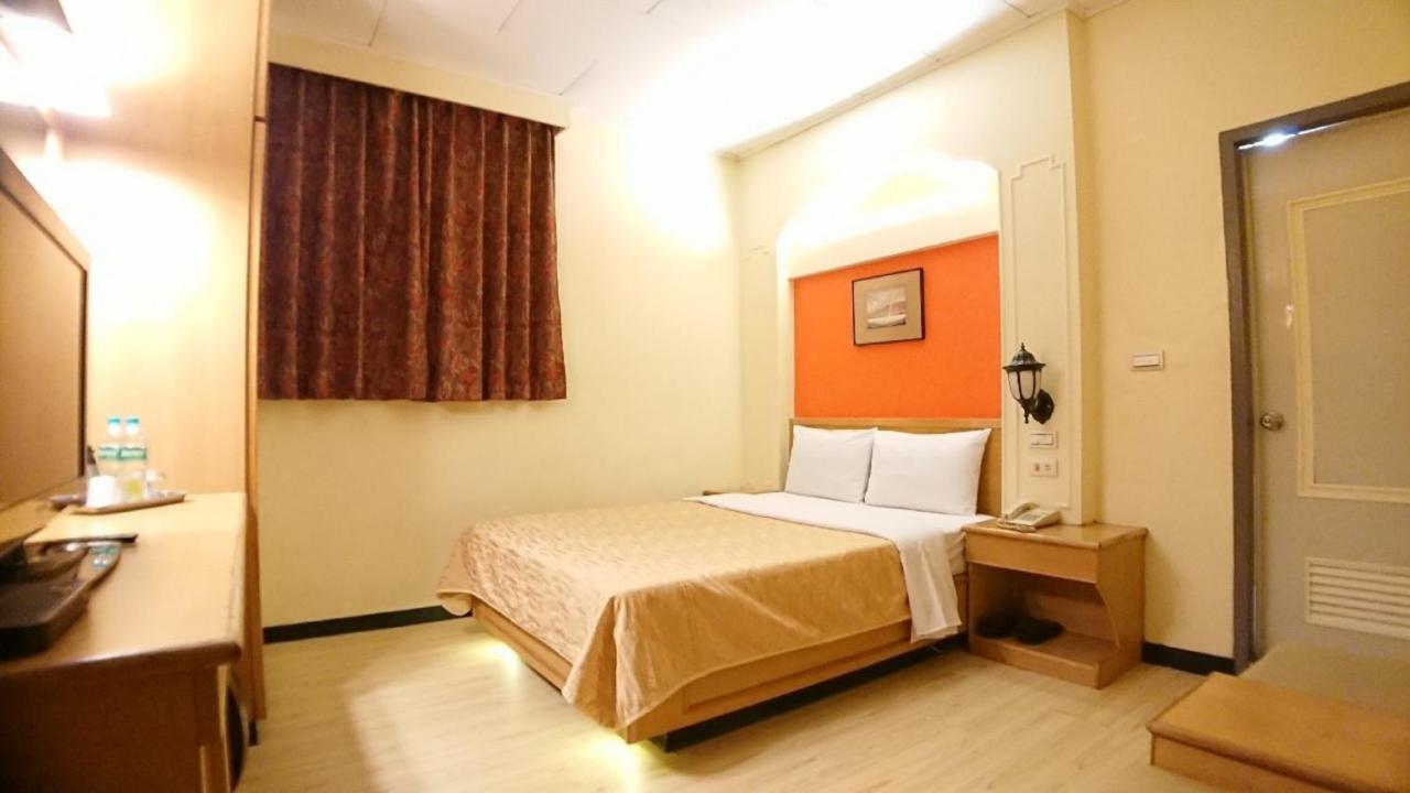 צ'יאיי סיטי Yes Hotel מראה חיצוני תמונה