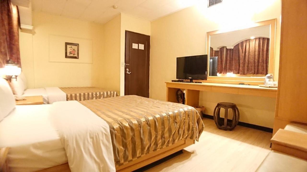 צ'יאיי סיטי Yes Hotel מראה חיצוני תמונה