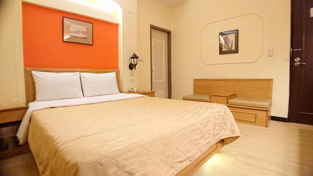 צ'יאיי סיטי Yes Hotel מראה חיצוני תמונה