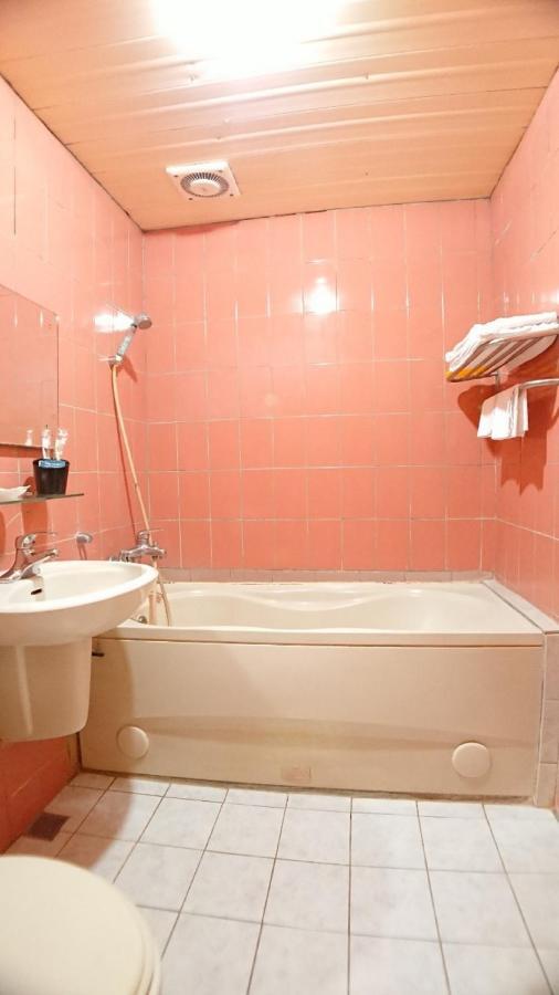 צ'יאיי סיטי Yes Hotel מראה חיצוני תמונה